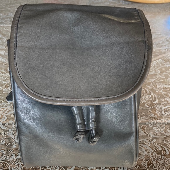 Coach Handbags - COACH shoulder bag 42”+ strap gray cowhide leather w/ zip inside pocket $49